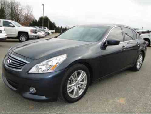 2013 Infiniti G37