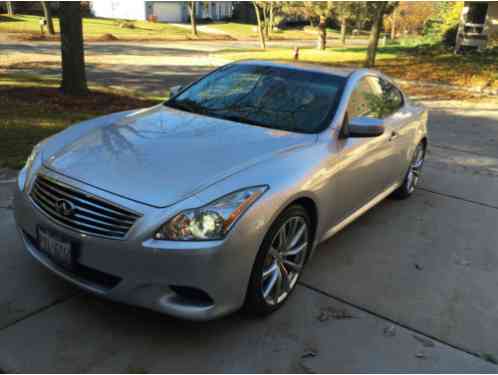 Infiniti G37 G37S (2008)