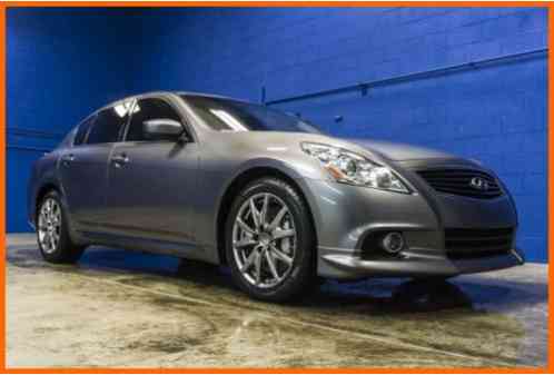 Infiniti G37 Infiniti G37S Sedan (2011)