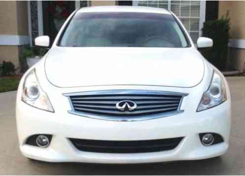 Infiniti G37 Journey (2011)