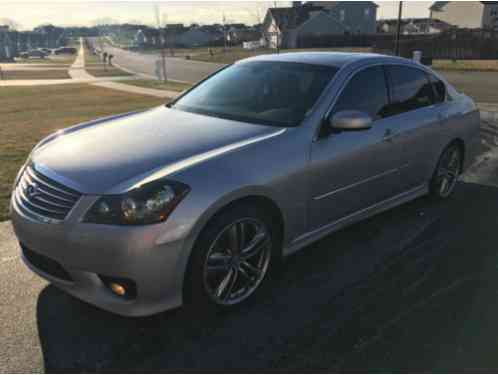 Infiniti M35 S (2010)