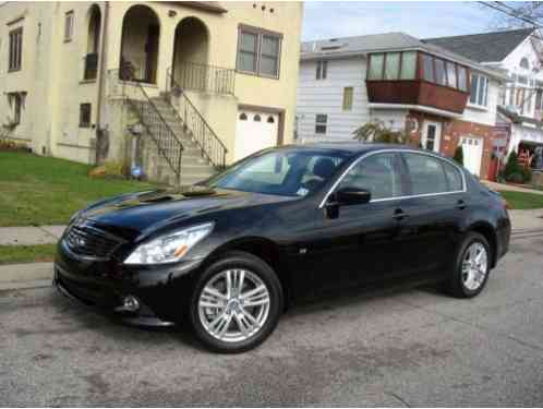 2015 Infiniti Other Q40 AWD