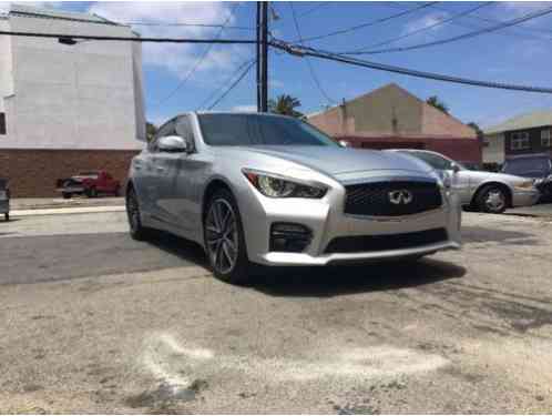 Infiniti Q50 (2014)