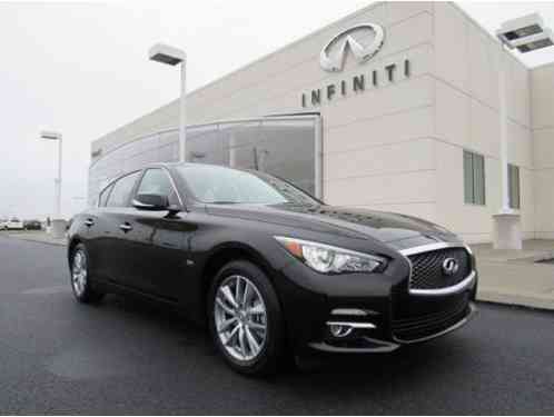 Infiniti Q50 (2016)