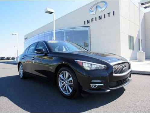 Infiniti Q50 (2014)