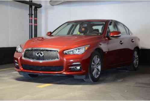 Infiniti: Q50 Premium AWD