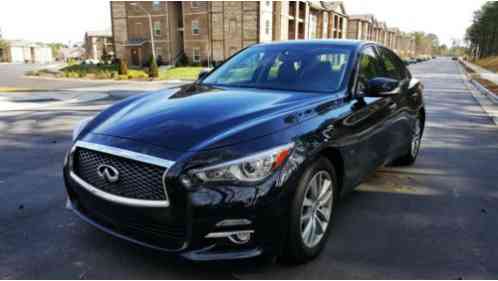 Infiniti Q50 (2014)