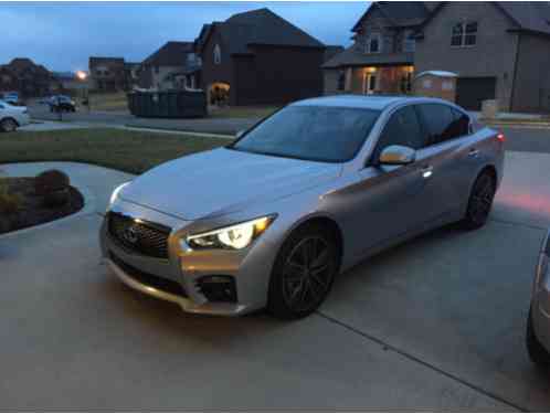 Infiniti Q50 (2014)