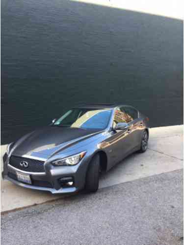 Infiniti Q50 Sport Hybrid (2014)