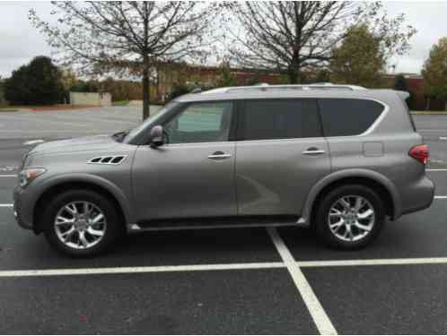 Infiniti QX56 (2011)