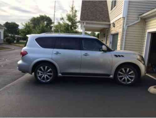 Infiniti QX56 QX56 (2011)