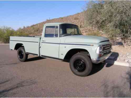 1968 International Harvester 1200C Pickup