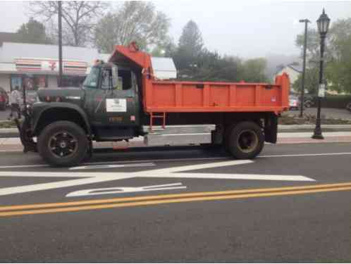 International Harvester 1700 4x4 (1978)