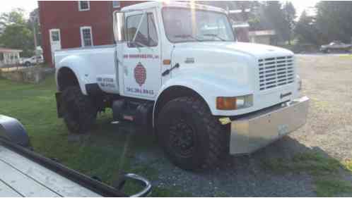 International Harvester 4900 (2001)