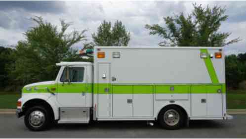 International Harvester AMBULANCE (1998)