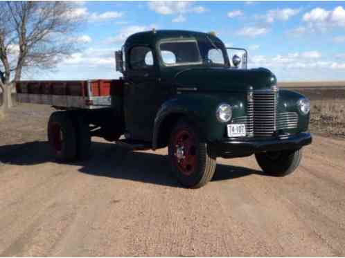 International Harvester Farm truck. (1948)