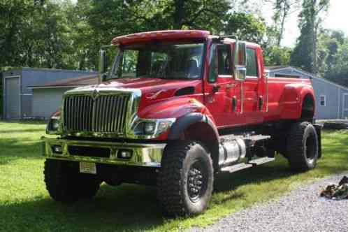 International Harvester Other CXT (2003)