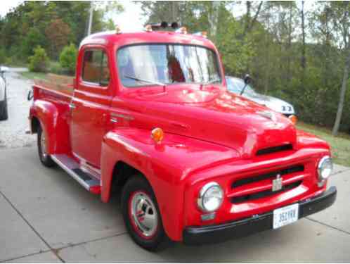 1955 International Harvester R100