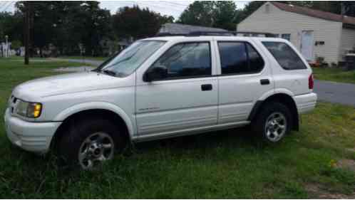 Isuzu Rodeo (2003)