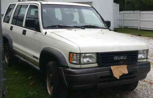 Isuzu Trooper (1996)