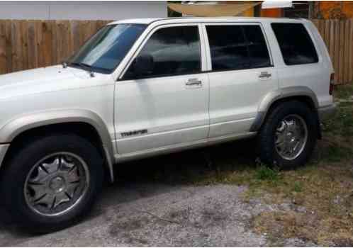 1997 Isuzu Trooper