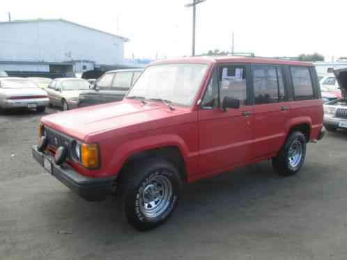 1986 Isuzu Trooper