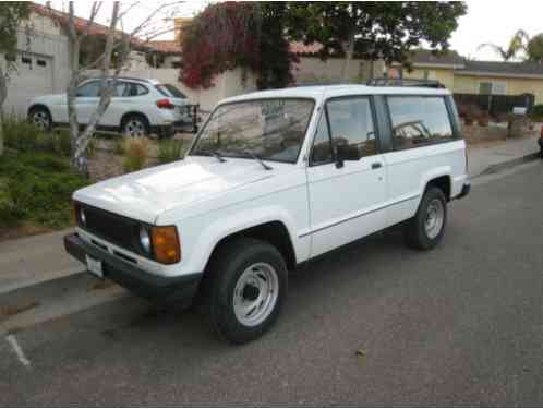 Isuzu Trooper (1986)