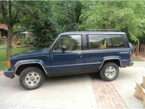 1987 Isuzu Trooper