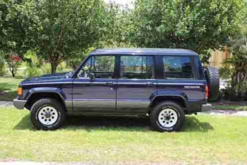 Isuzu Trooper (1990)