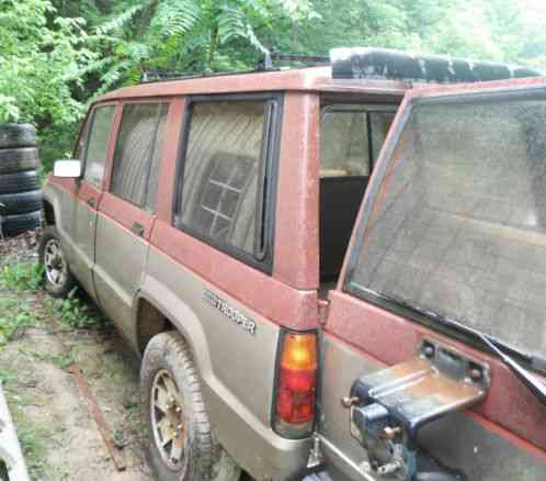 Isuzu Trooper LIMITED (1988)