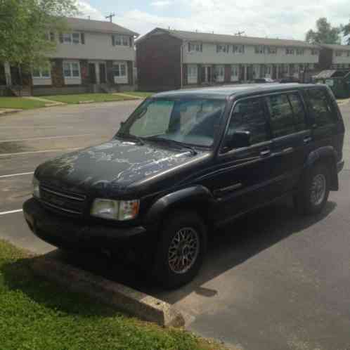 2002 Isuzu Trooper