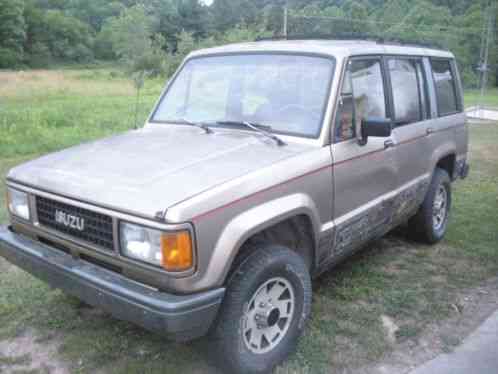 Isuzu Trooper (1988)