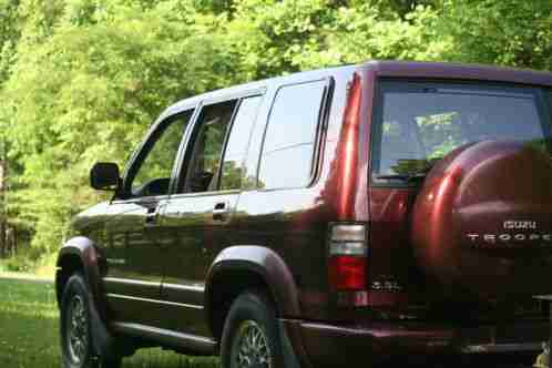 2000 Isuzu Trooper