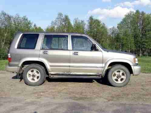 Isuzu Trooper (2000)