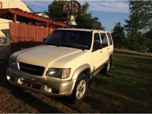 Isuzu Trooper (1999)