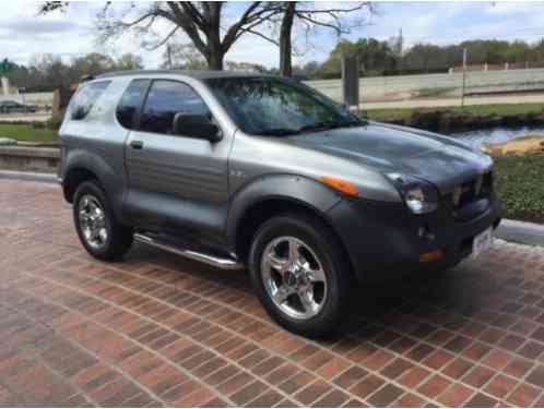 Isuzu VehiCROSS 2 DR WAGON (2001)