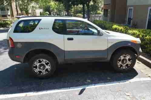 Isuzu VehiCROSS (2000)