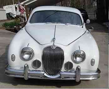 Jaguar 3. 4 L saloon (1958)