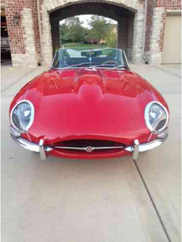 Jaguar E-Type (1962)