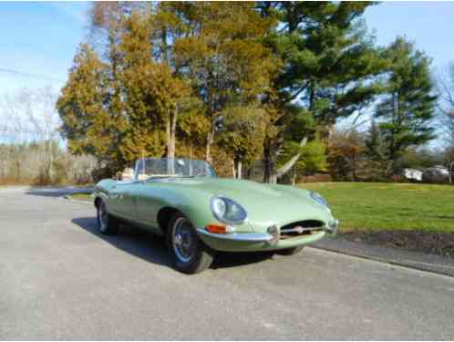 Jaguar E-Type (1967)