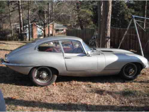 Jaguar E-Type XKE