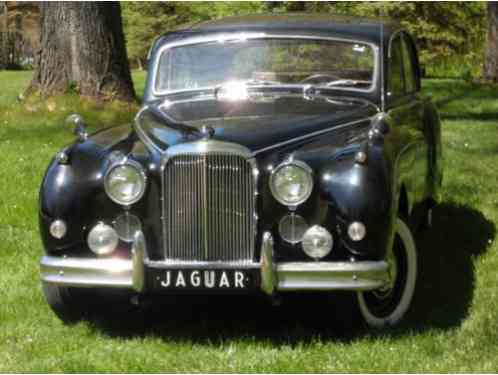 1960 Jaguar MK8 4 Door Sedan