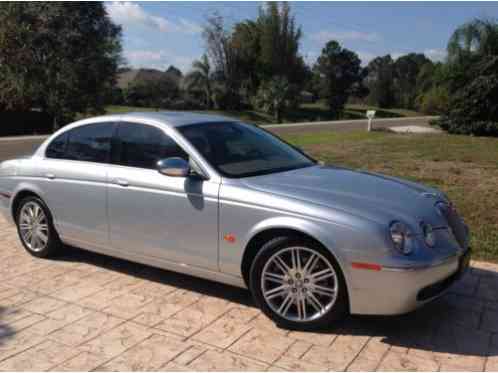 Jaguar S-Type (2007)