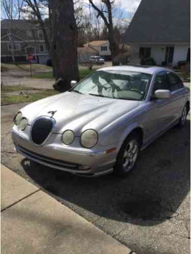 Jaguar S-Type (2000)