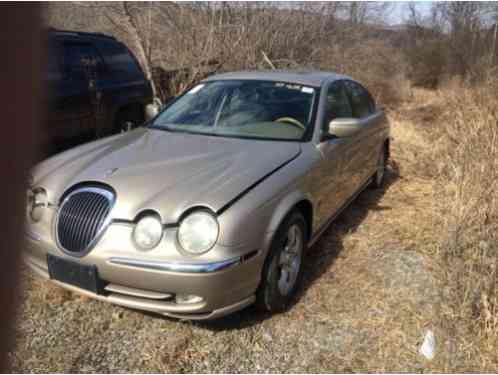 Jaguar S-Type (2000)