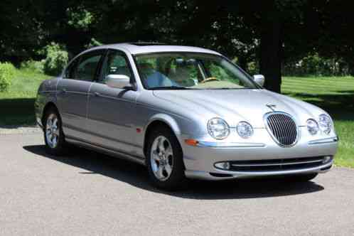 Jaguar S-Type (2000)