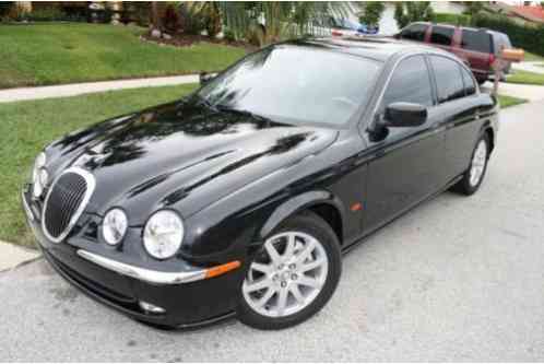 Jaguar S-Type (2001)