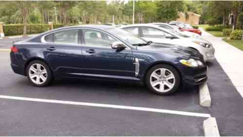 Jaguar XF Luxury w/ Backup camera (2009)