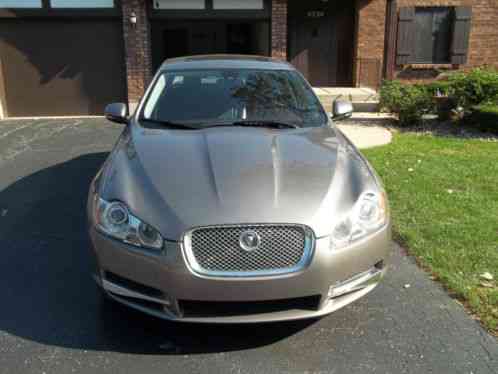 Jaguar XF (2011)