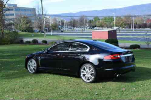 Jaguar XF (2010)